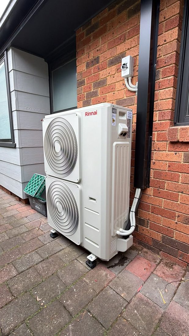 rinnai reverse cycle outdoor unit