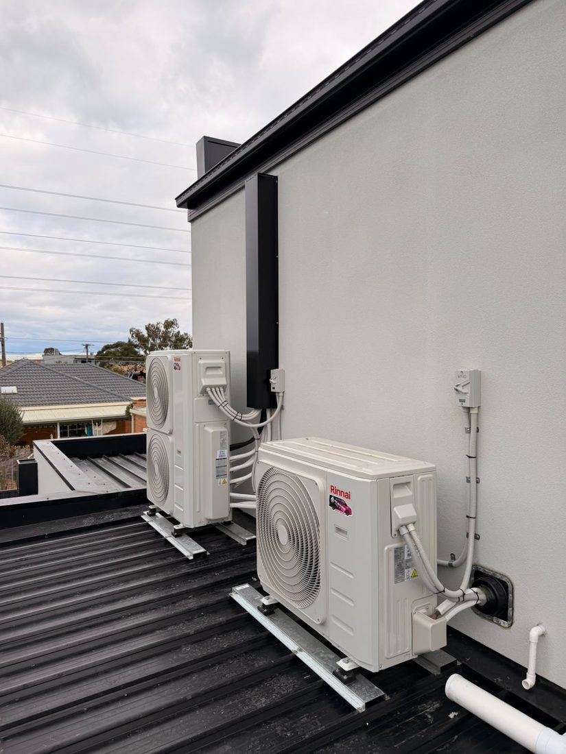 rinnai reverse cycle rooftop units